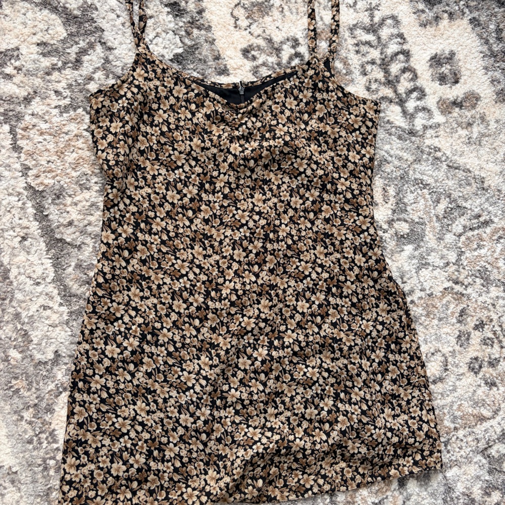 Old Navy Black and Tan Floral Mini Dress